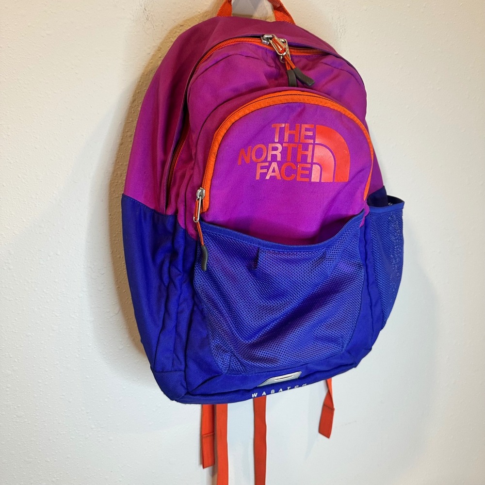 The North Face Wasatch Backpack Kid Purple Blue Logo Hiking School Sporty Travel